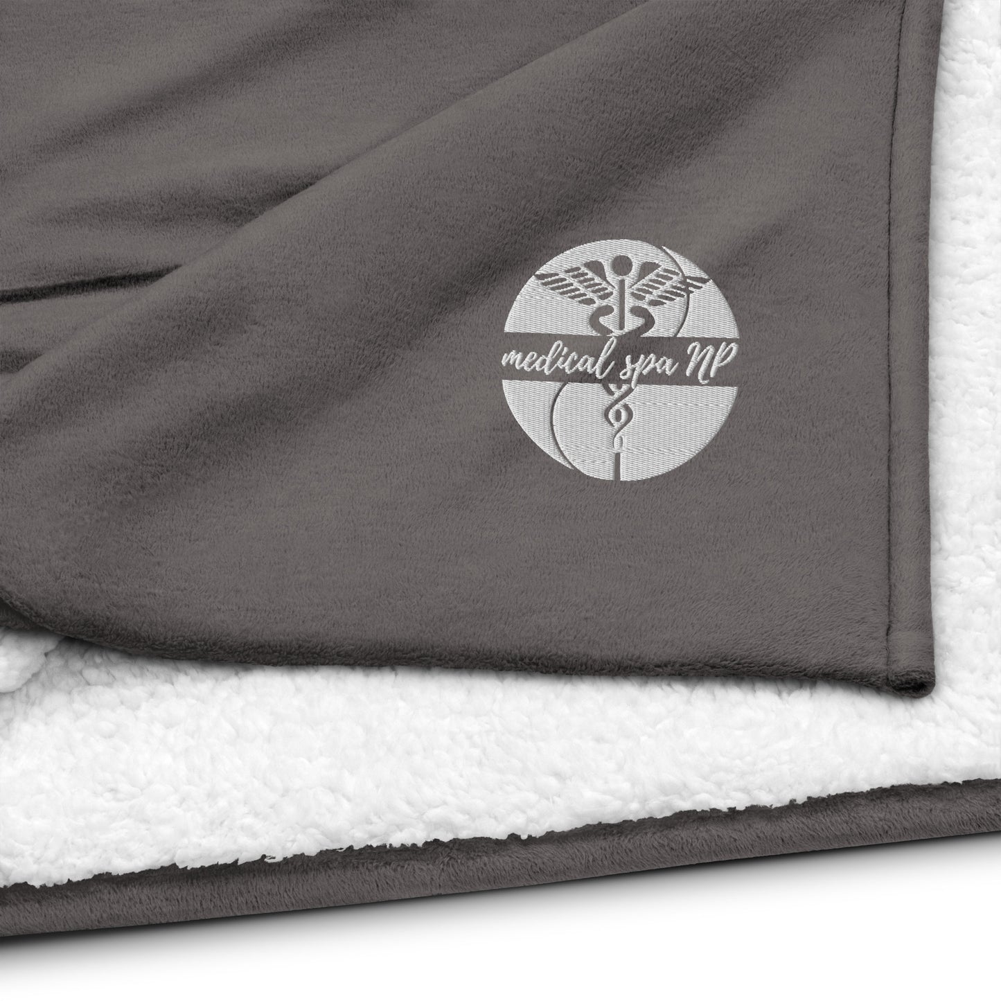 Premium sherpa blanket white logo